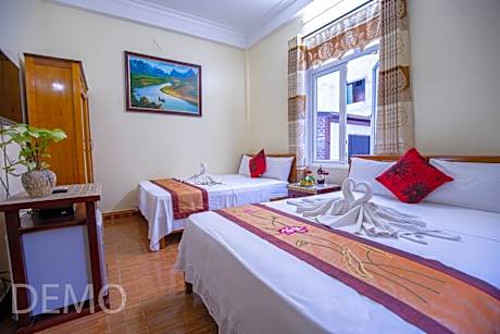 Deluxe Family Room