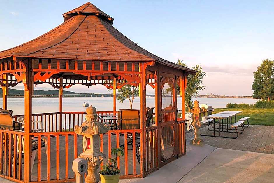 Sleep Inn & Suites Quebec City East