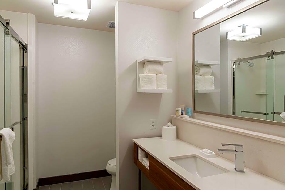 Hampton Inn & Suites by Hilton Xenia Dayton