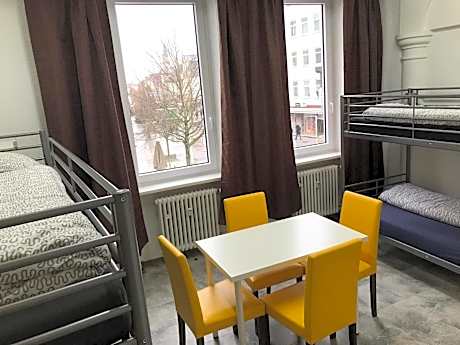 Quadruple Room with Shared Bathroom
