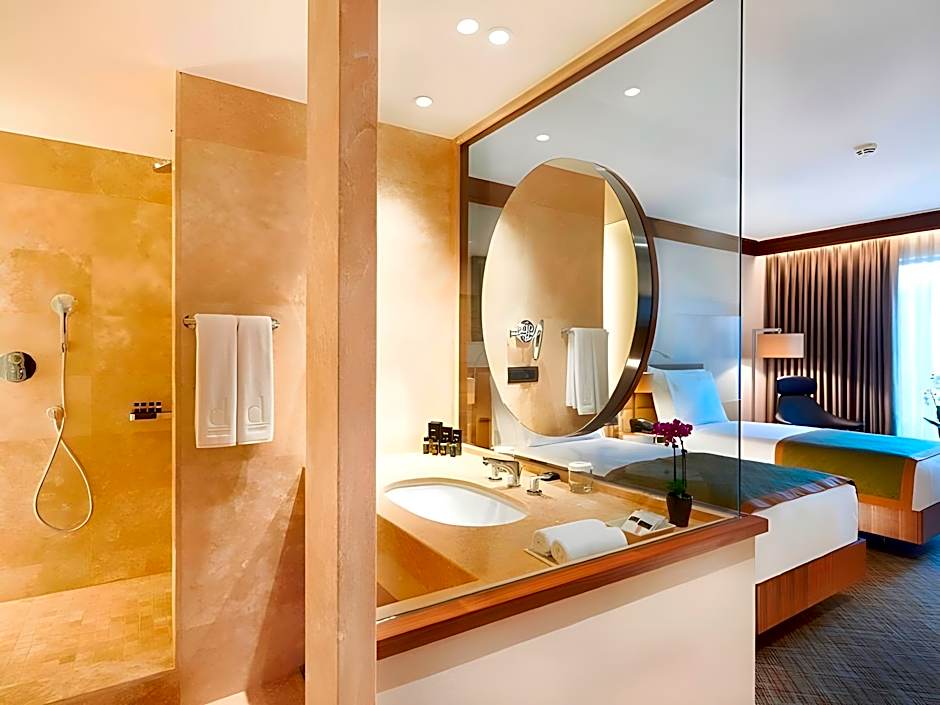 Divan Adana Hotel