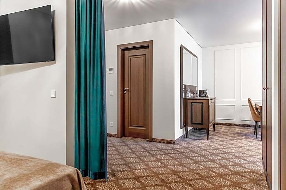 Junior Suite, Balcony — 7 fotoğraftan 1. fotoğraf