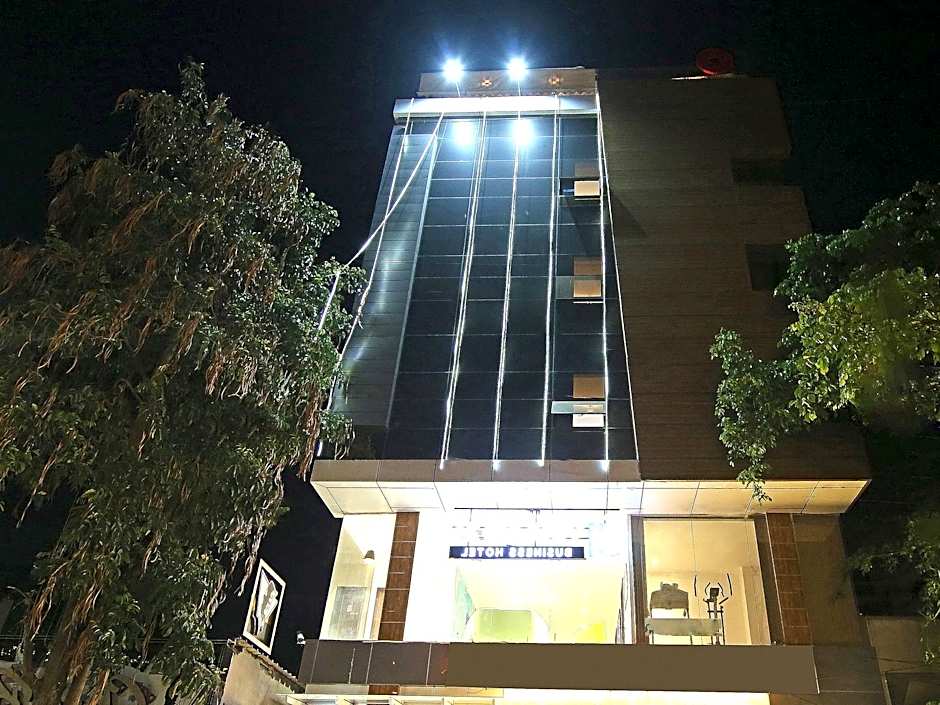 Vihaari 24 Business Hotel