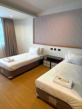 Deluxe Twin Sea View
