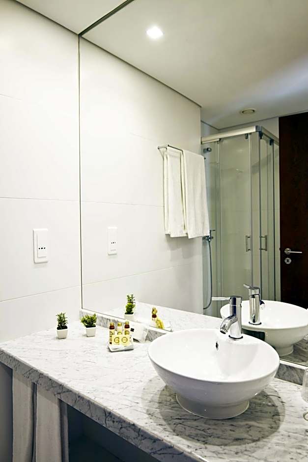 Oca Ribeira do Porto Hotel