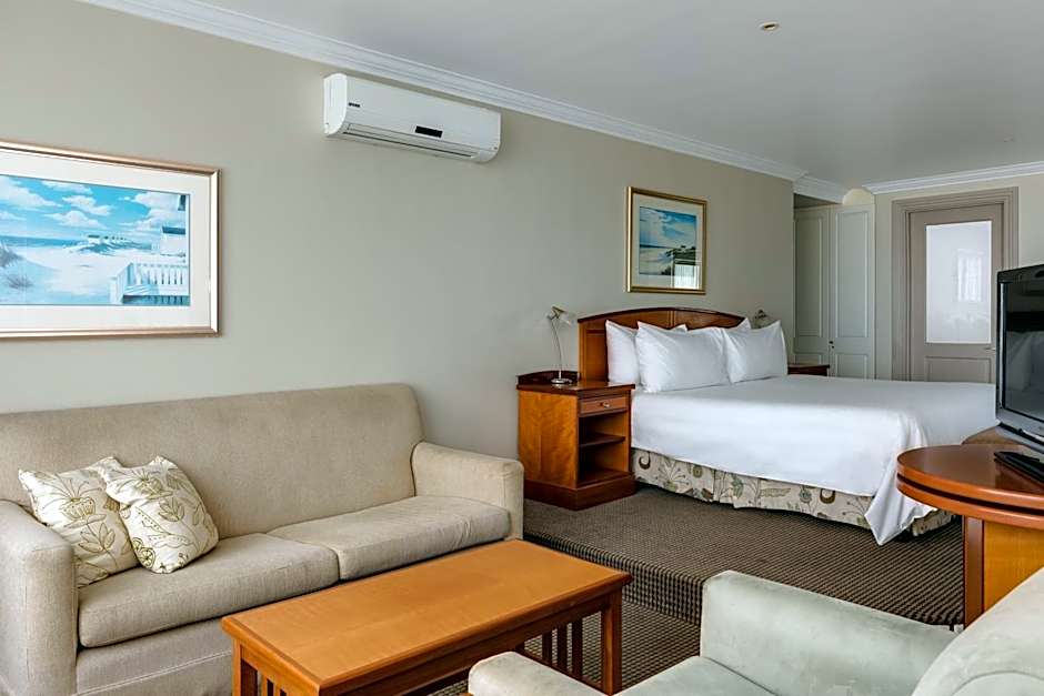 Southern Sun The Marine