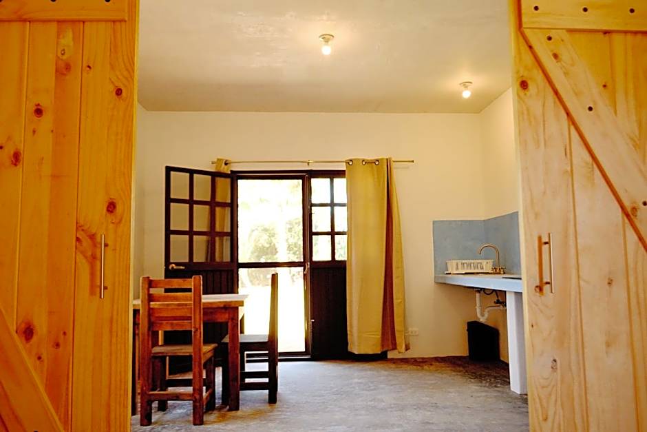 Superbe appartement avec chambre, piscine et parking privé