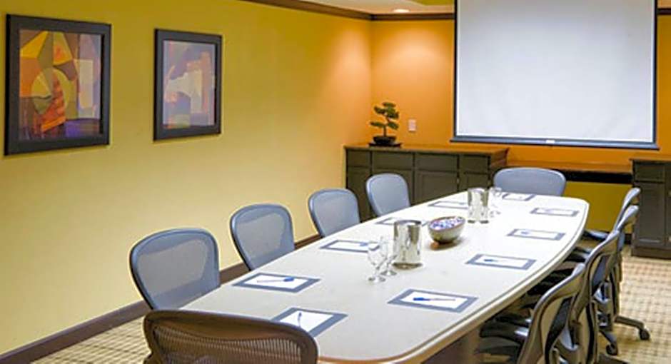 Wyndham Garden Oklahoma City Airport/Bricktown/Fairground