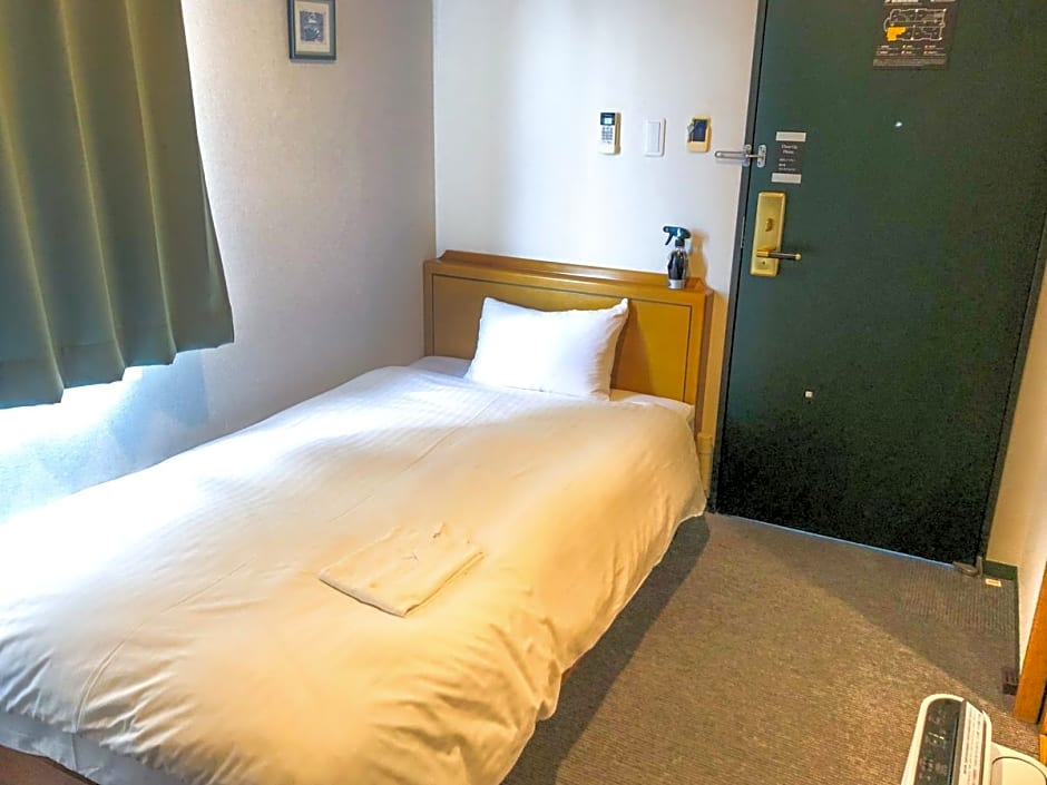HOTEL LiVEMAX  BUDGET NAHA MATSUYAMA