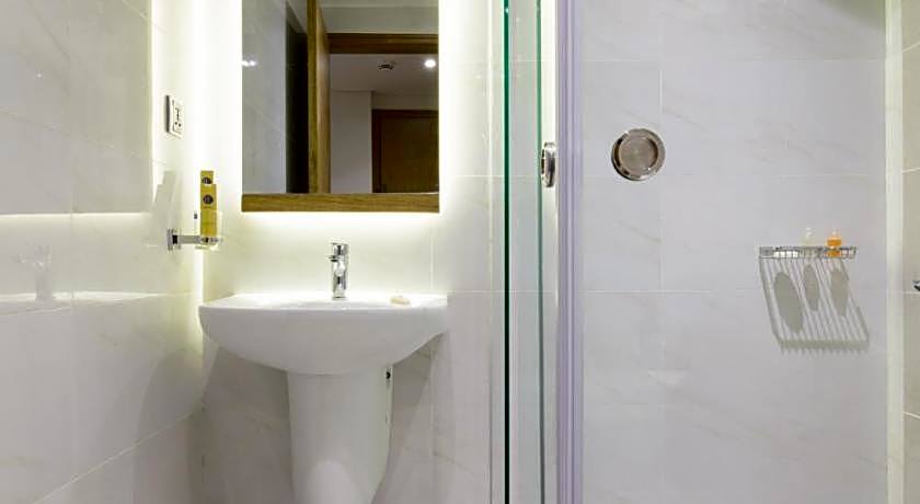 Hotel Excelsior Karachi