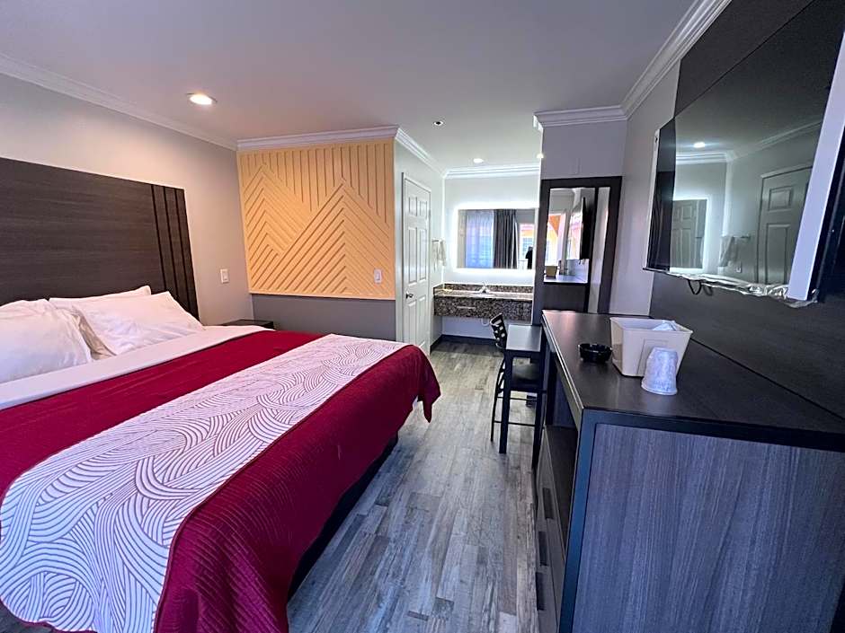 Cloud 9 Inn LAX