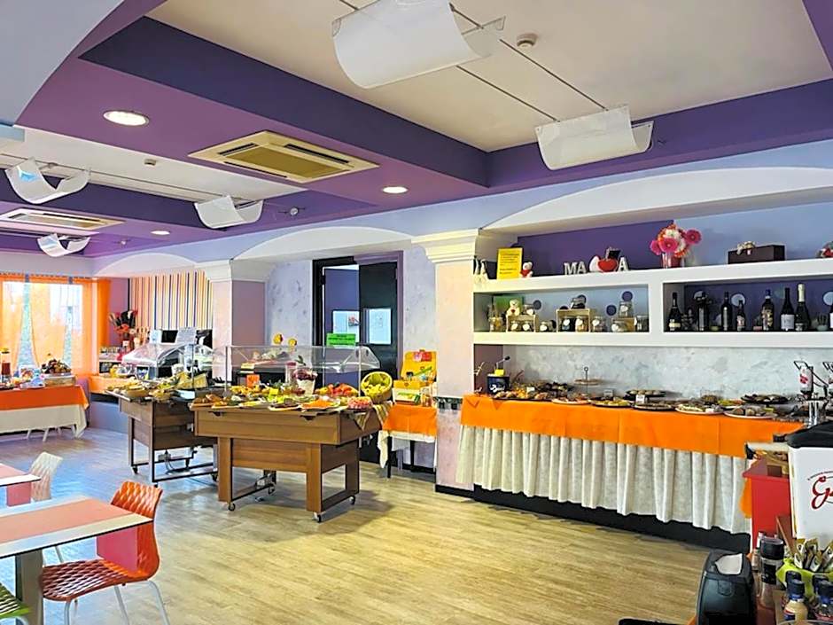 Hotel Senior