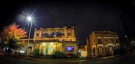 Centralia Square Grand Ballroom and Hotel