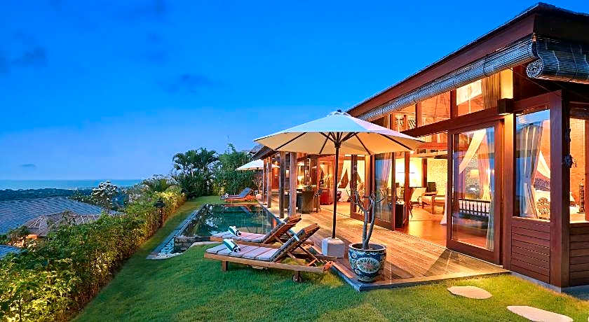 Hidden Hills Villas
