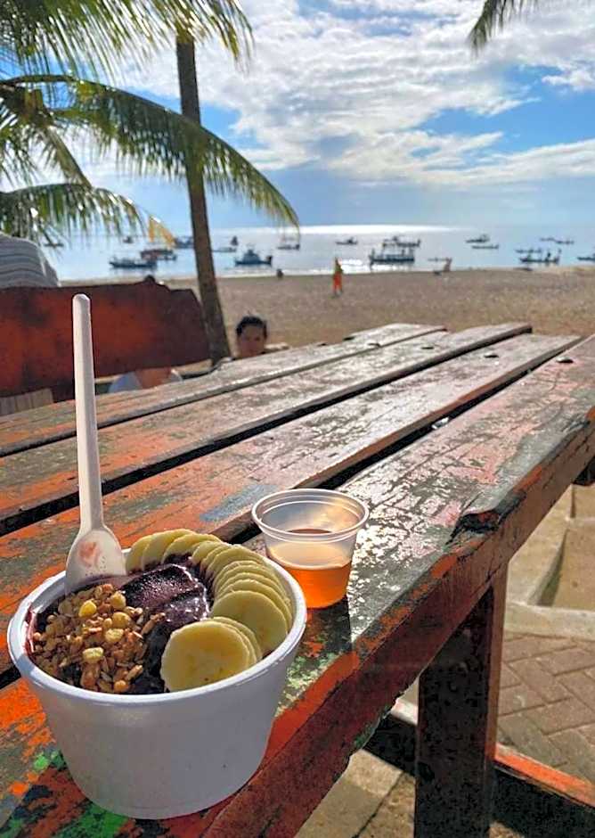 AP da dona Lalyta - com vista do mar - em Maceio-AL