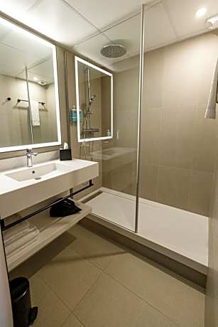 Novotel Paris Suresnes Longchamp