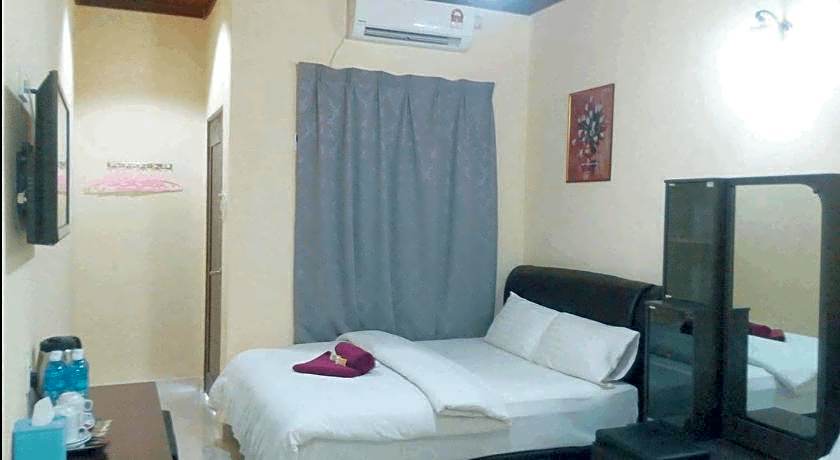 Rasa Senang Villa - Muslim Only