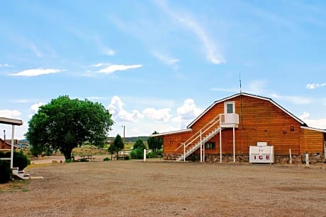 The Riverside Ranch Motel and RV Park