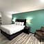 Baymont Inn & Suites by Wyndham Newton IA