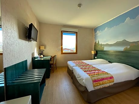Comfort Quadruple Room