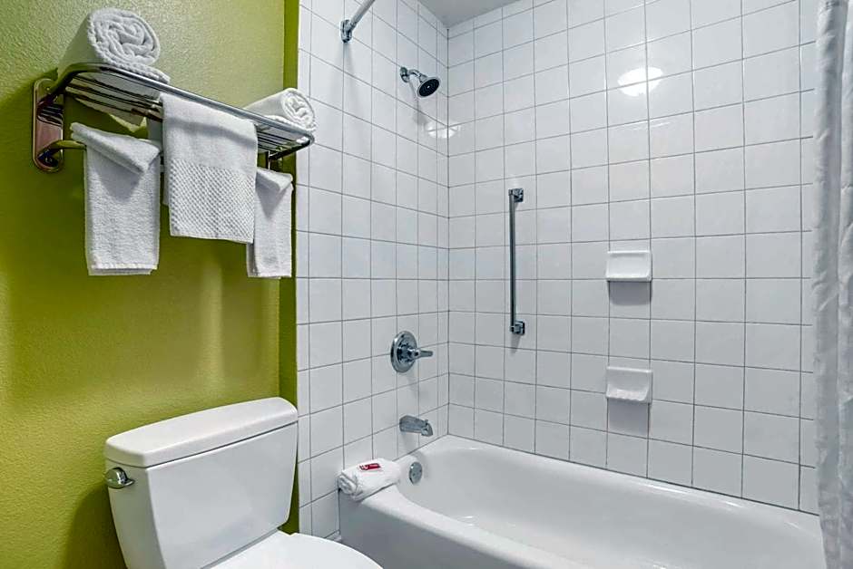 Econo Lodge Moss Point - Pascagoula