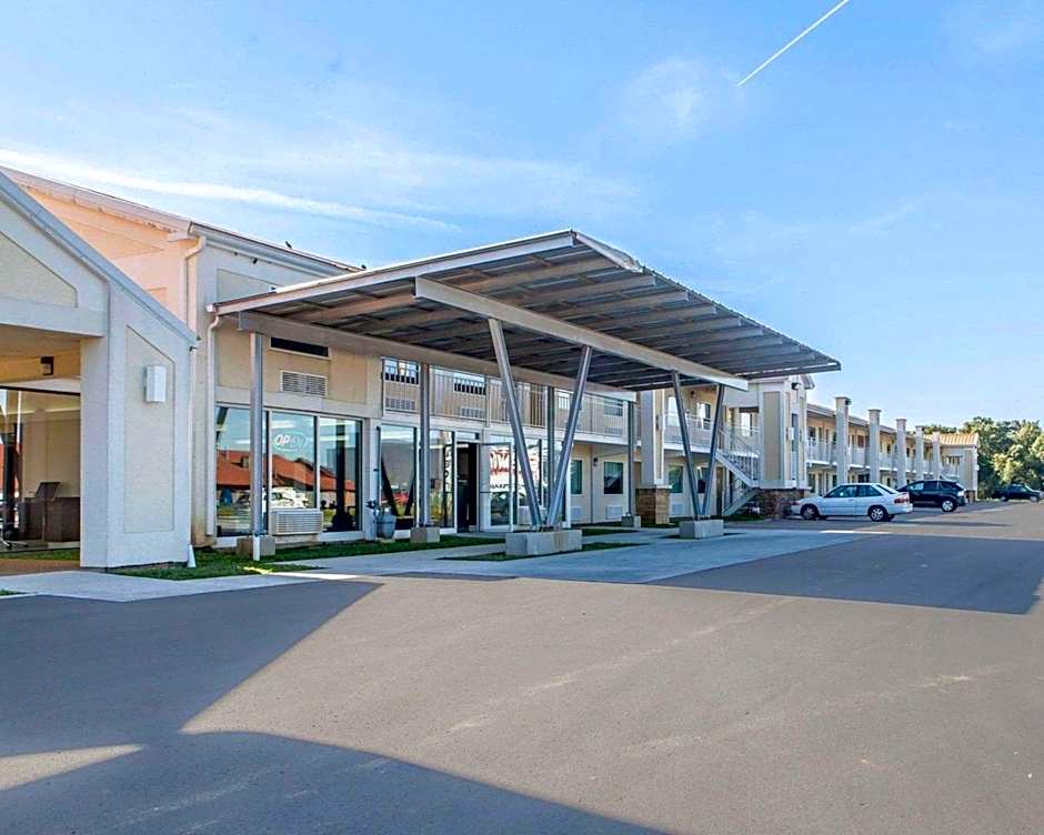 Quality Inn & Suites Jasper - Kimball