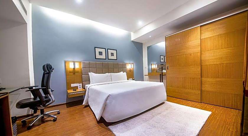 Marigold By Green Park