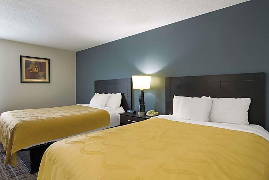 Quality Inn Aurora - Naperville Area