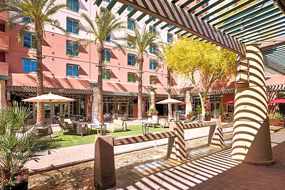 Renaissance® Phoenix Glendale Hotel & Conference Center