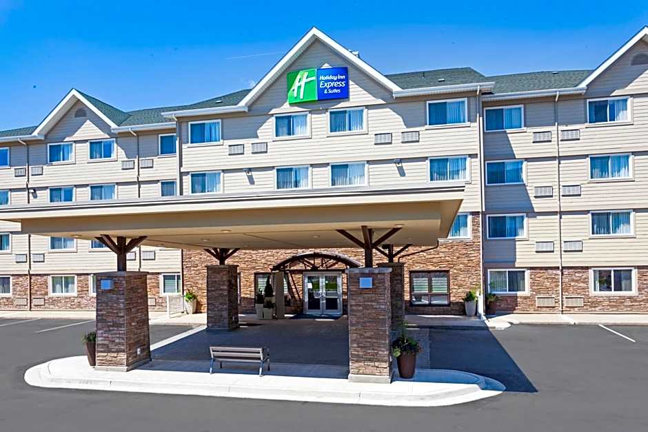 HOLIDAY INN EXPRESS & SUITES FREDERICTON By IHG