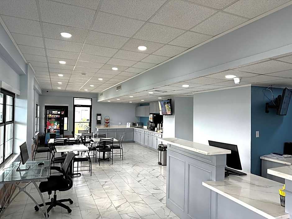 Days Inn by Wyndham Lake Charles