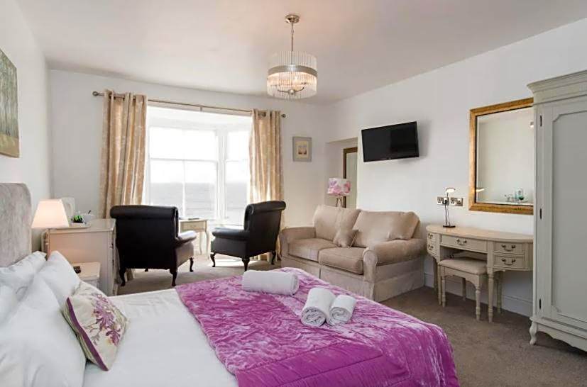 No 47 Marine Terrace