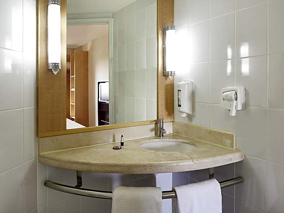 Ibis Merida