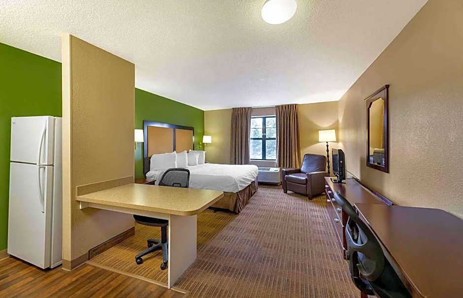 Extended Stay America Select Suites - Appleton - Fox Cities