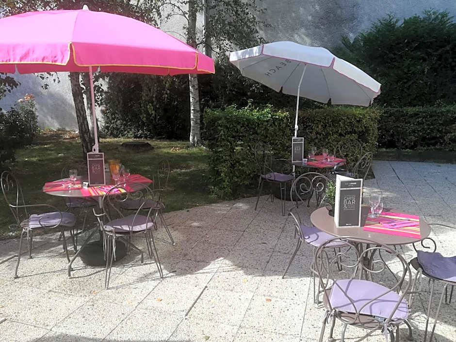 Hotel Mermoz Paris Le Bourget