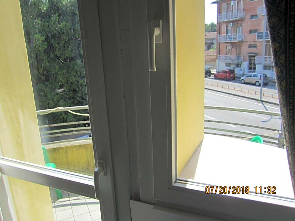 Adelphi Room & Breakfast