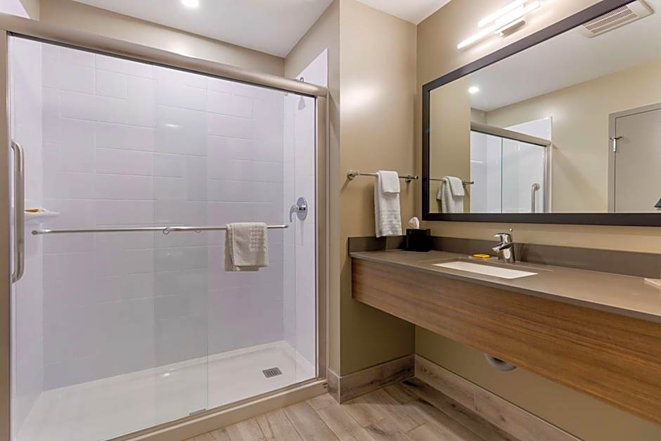 Best Western Plus Dauphin