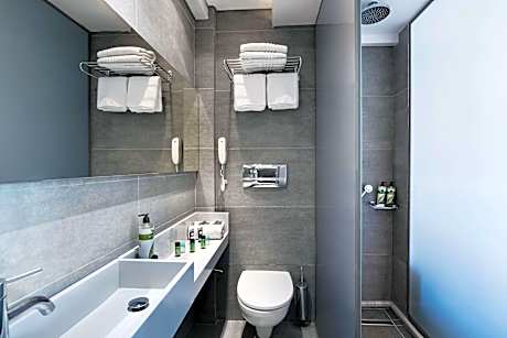 Superior room pool view No Balcony