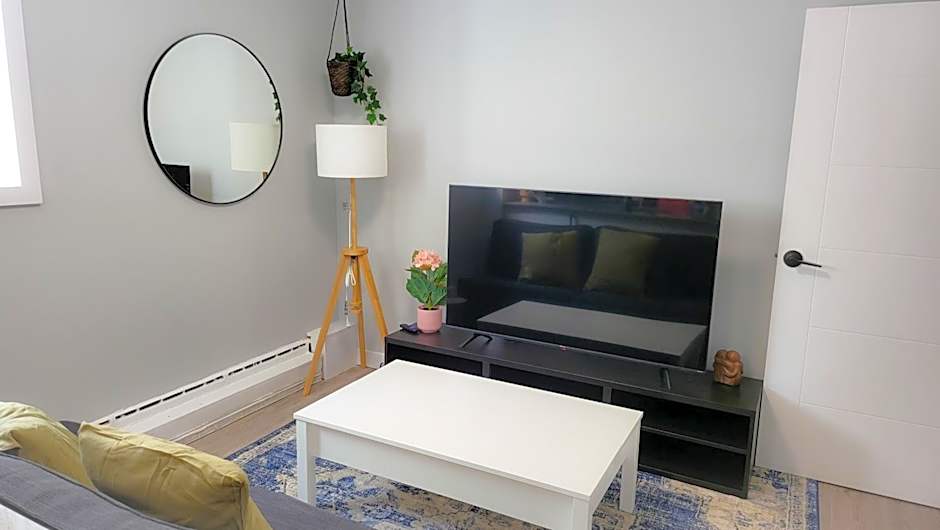 JstLikeHome - Serenity Suites & Guesthouse