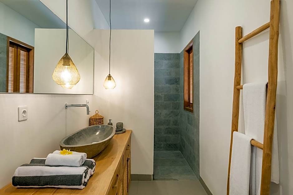 Brand New 3 Bedroom Villa Cinta