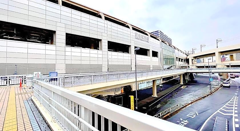Quintessa Hotel Tokyo Haneda Comic and Books