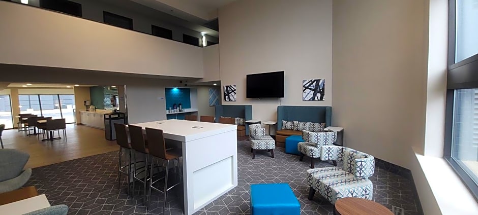 Clarion Pointe OKC Airport