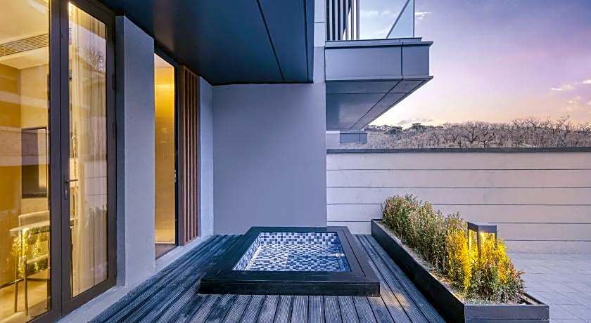 Crowne Plaza Zunhua Hot Spring Town By IHG