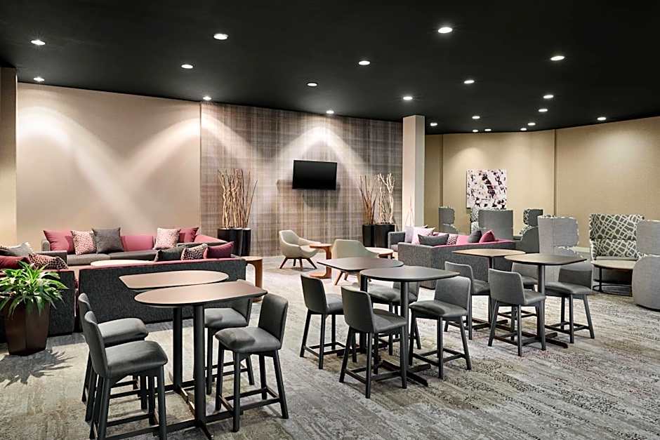 Courtyard by Marriott Milwaukee Downtown