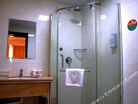 Yayuan Hotel