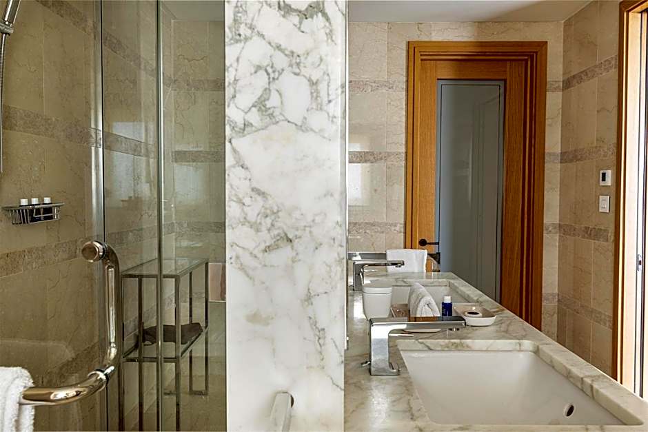 Four Seasons Hotel Tunis