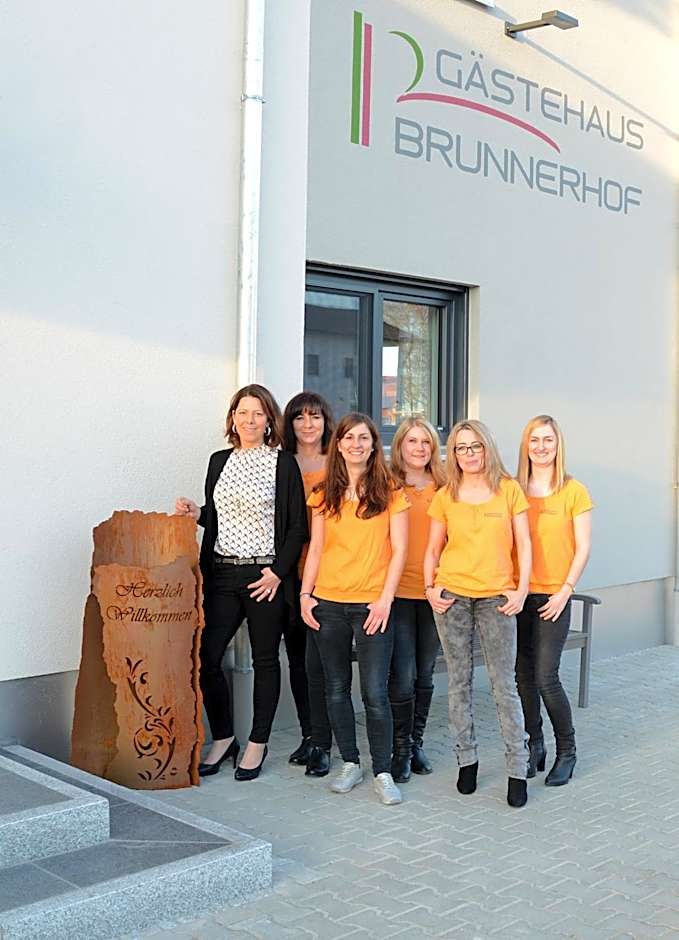 Gästehaus Brunnerhof - Eitting