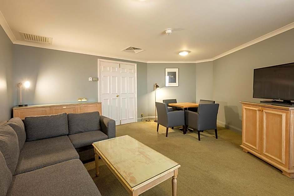 Holiday Inn London Sutton By IHG