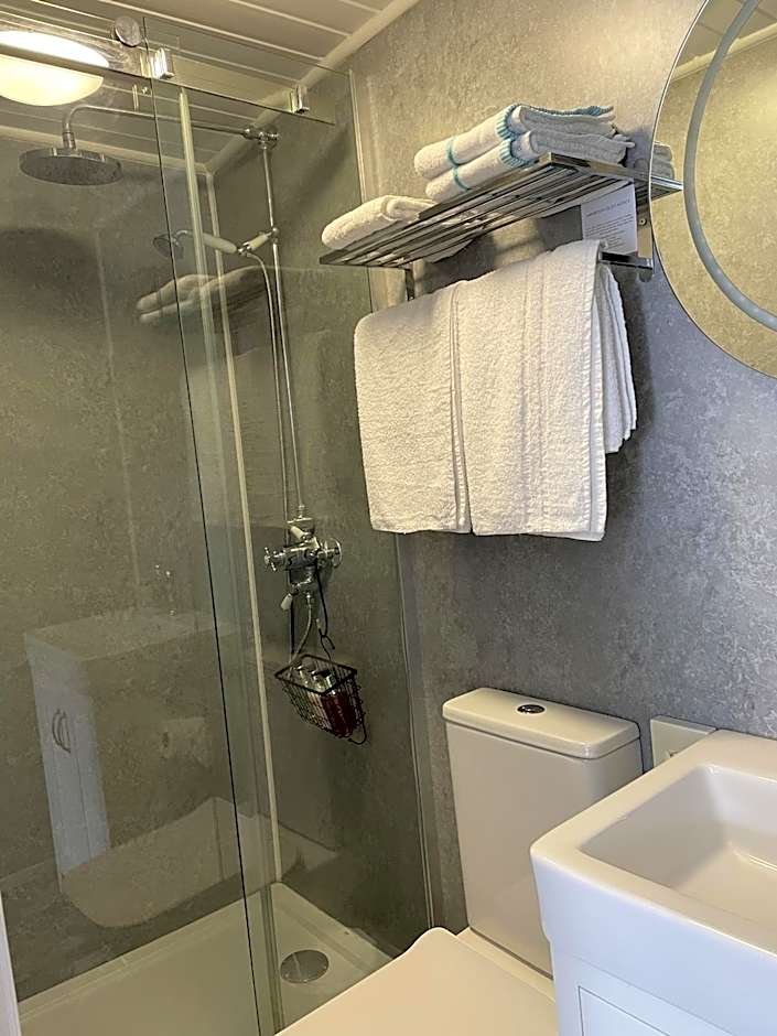 Little Mainstone Guest House