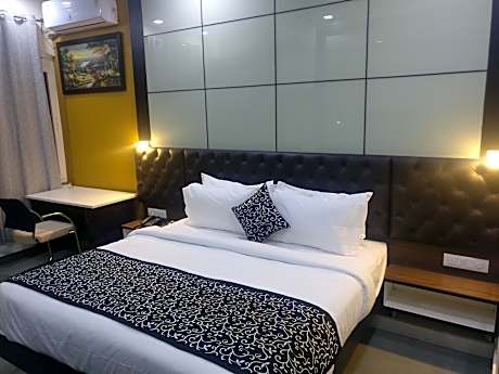 HOTEL KK RESIDENCY